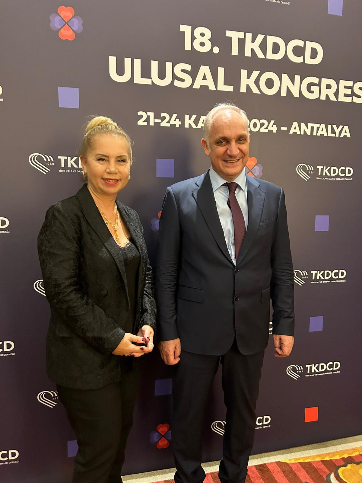 Kalpten ölüm patladı! Koronavirüse yakalanan gençler risk altında - 2. Resim