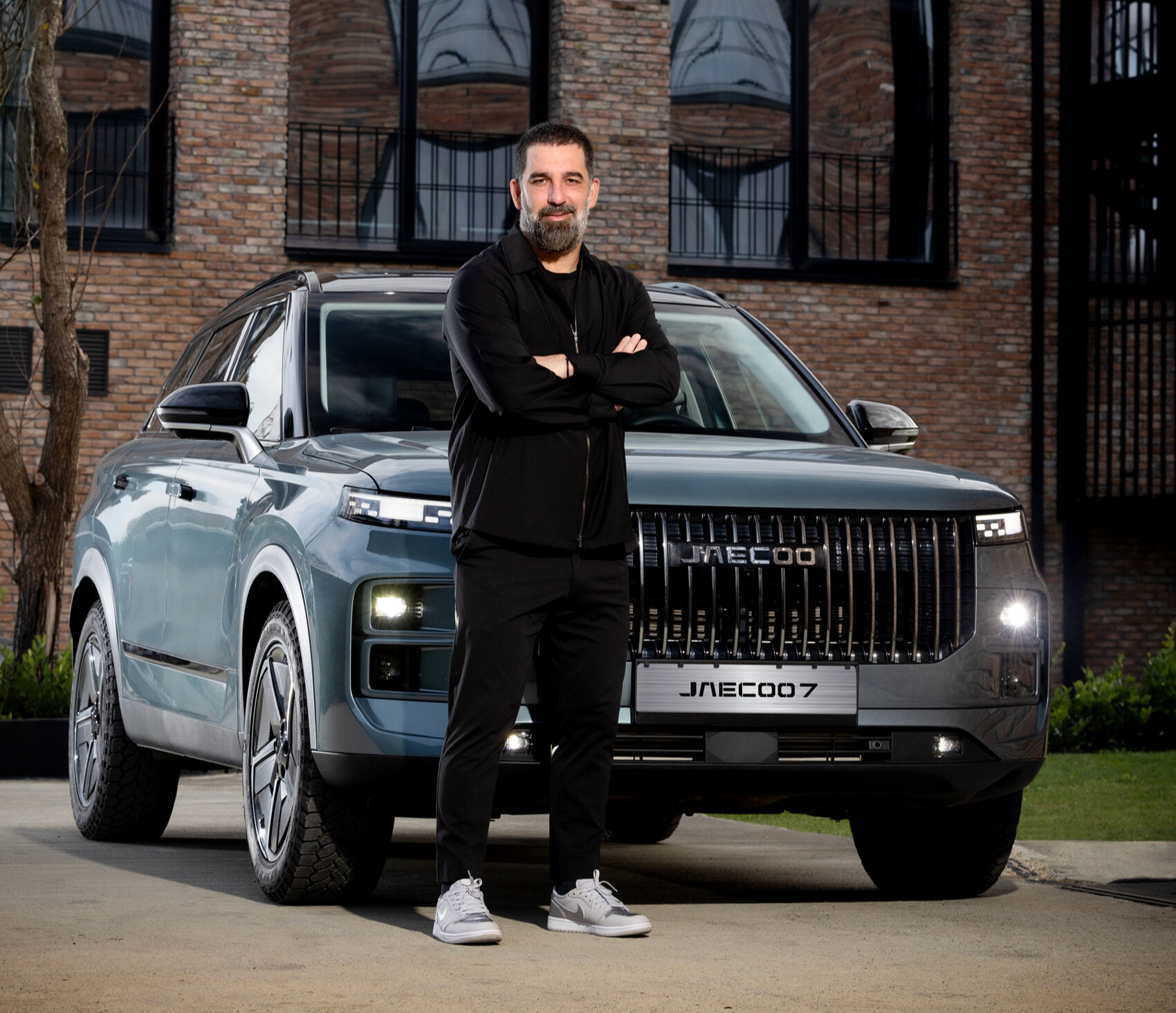 Arda Turan, JAECOO'nun Türkiye'deki marka elçisi oldu! Arda Turan, JAECOO'nun Türkiye'deki marka elçisi oldu! - 1. Resim