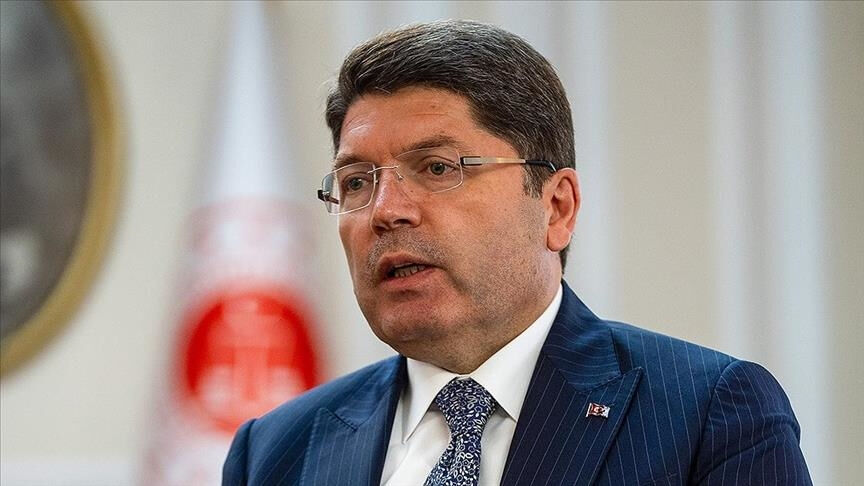 Bakan Tunç'tan gündeme damga vuran sözler! Kılıçdaroğlu ve Özgür Özel'i topa tuttu - 3. Resim