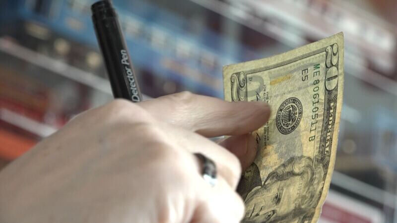 Gerçeği böyle ayırt ediliyor! Sahte dolar nasıl anlaşılır? - 6. Resim