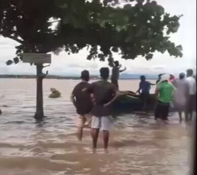 Sri Lanka'yı vuran sağanak yağış çok sayıda can aldı! Bölgede acil durum alarmı verildi Sri Lanka'yı vuran sağanak yağış çok sayıda can aldı! Bölgede acil durum alarmı verildi - 3. Resim