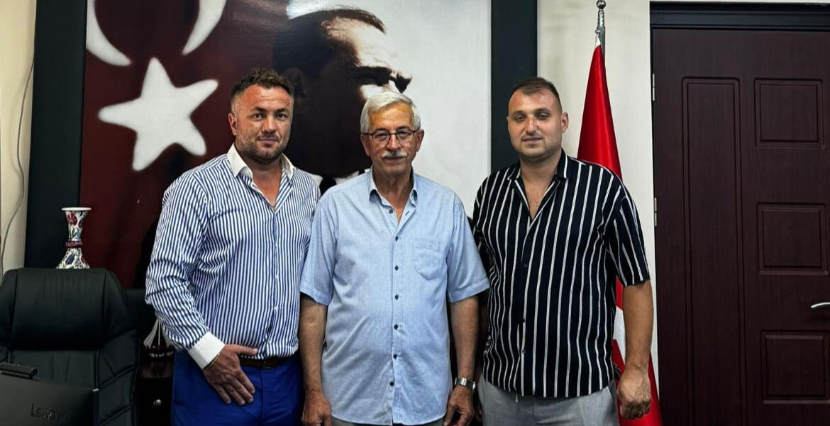 7 milyon liralık vurgun! 6 ay önce göreve gelen başkan tutuklandı 7 milyon liralık vurgun! 6 ay önce göreve gelen başkan tutuklandı - 1. Resim