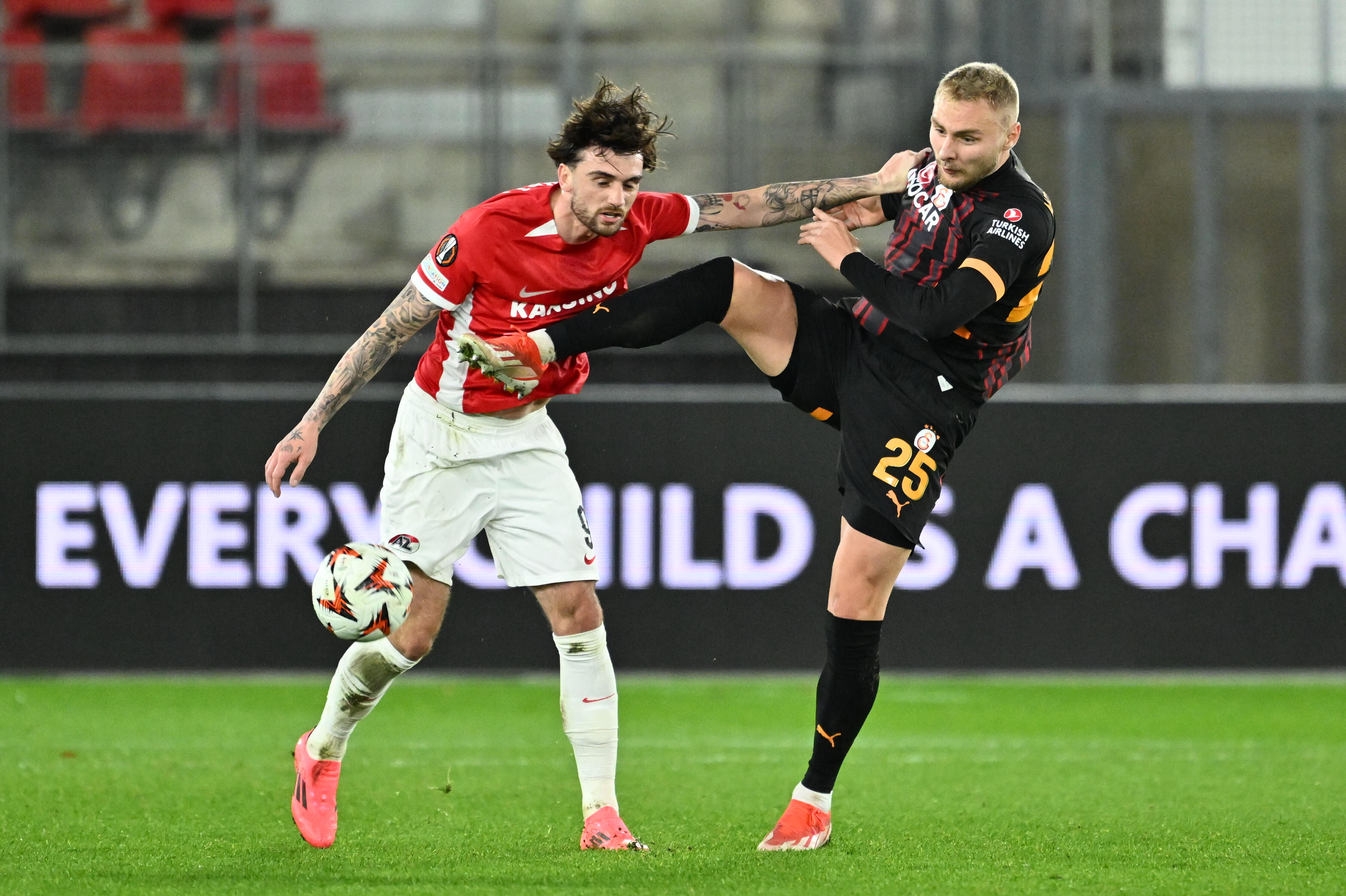 Alkmaar maçı sonrası Galatasaray'ın yıldızına flaş sözler!  Alkmaar maçı sonrası Galatasaray'ın yıldızına flaş sözler!