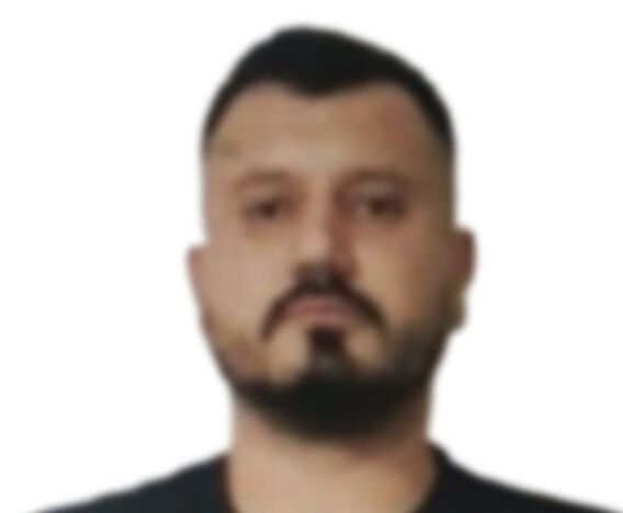 Bayrampaşa'da uzun namlulu silahla ateş açtı! Korku dolu anlar güvenlik kamerasında - 3. Resim