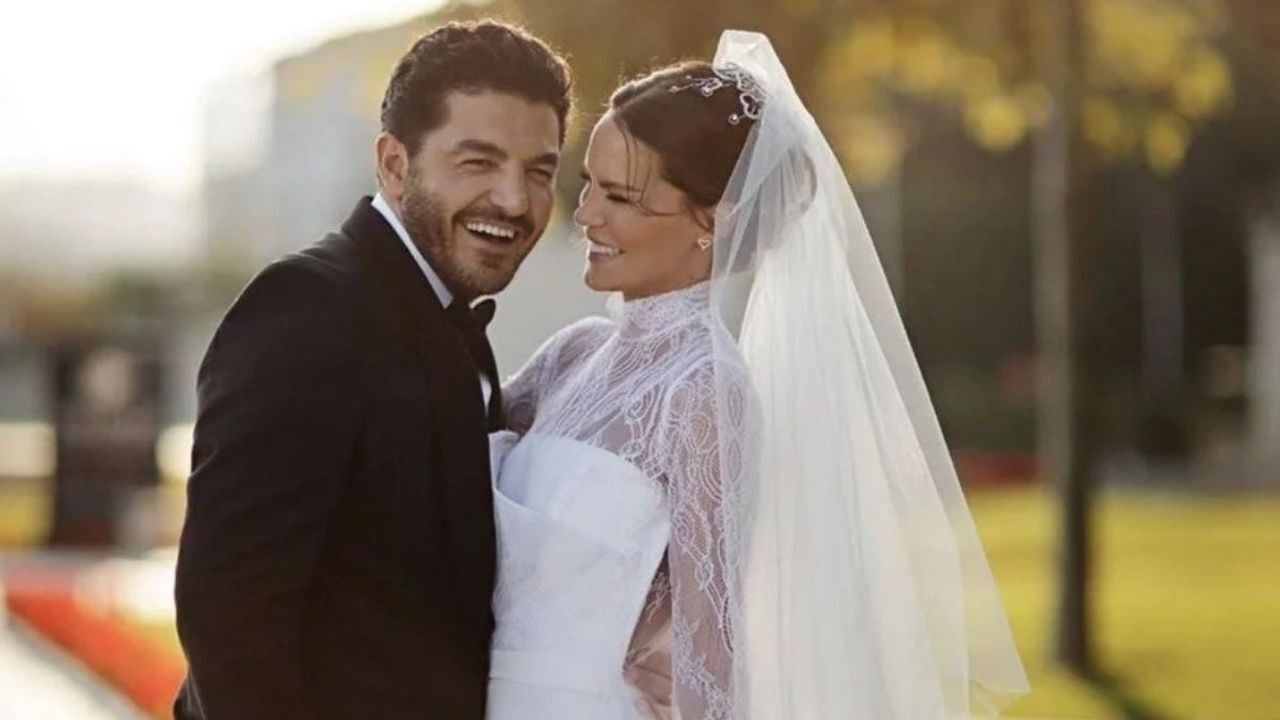 Ebru Şallı'ya paralı gönderme yapmıştı! Ünlü çiftin yeni kararı şaşırttı Ebru Şallı'ya paralı gönderme yapmıştı! Ünlü çiftin yeni kararı şaşırttı - 3. Resim