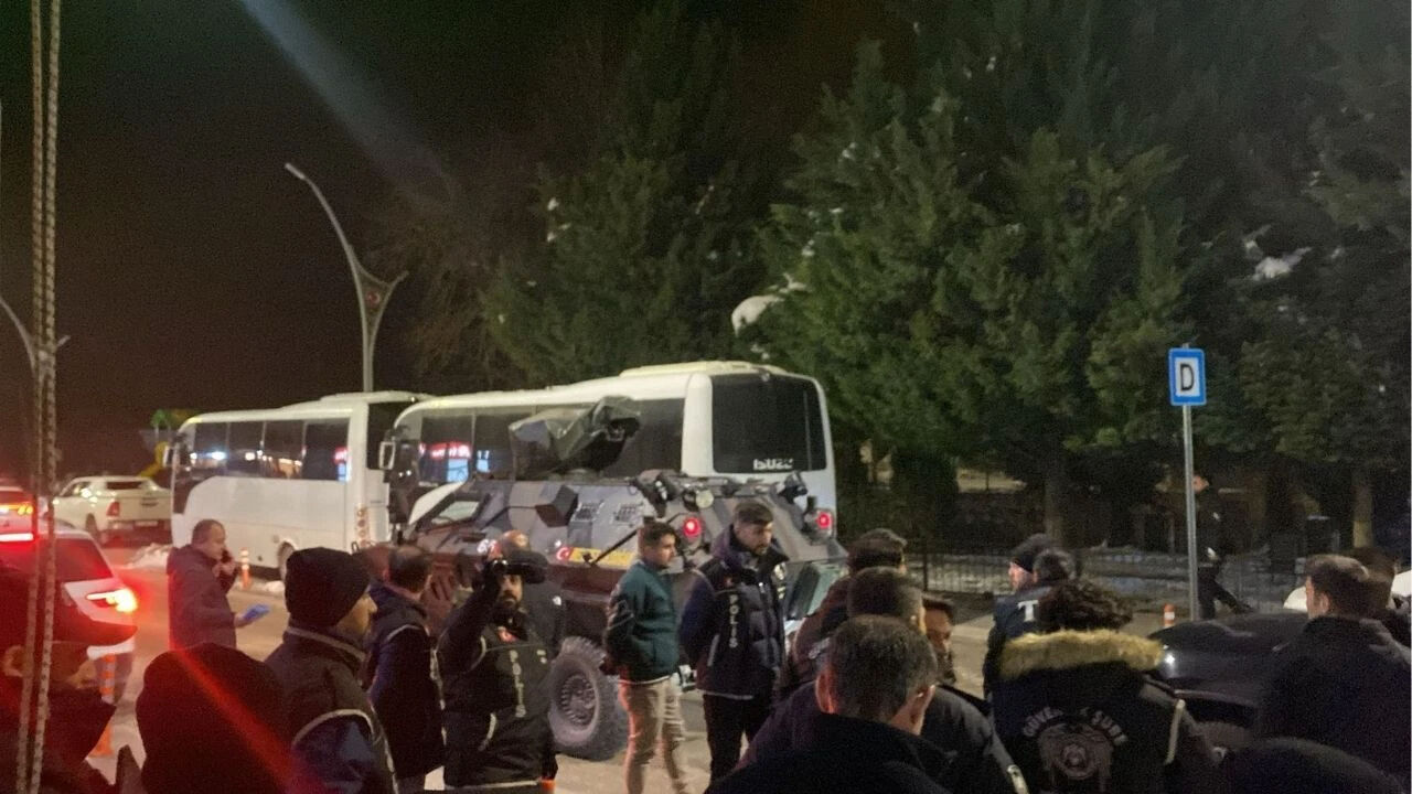 İçişleri Bakanlığı duyurdu! Van Bahçesaray Belediyesi'ne kayyım atandı - 2. Resim