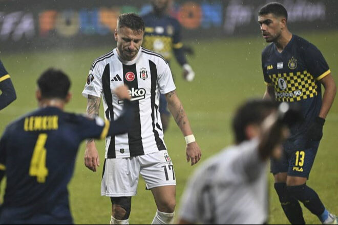 Nihat Kahveci'den Beşiktaşlı futbolculara çok sert sözler! 