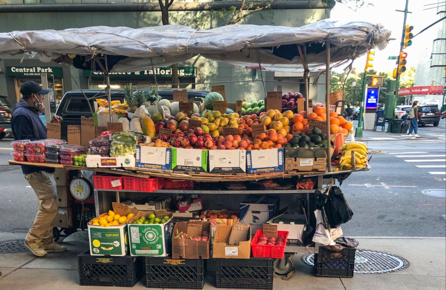 Sanat manav öfkelendirdi! 'Bantlanmış Muz'un 6 milyon dolara satıldığını öğrenen - 1. Resim