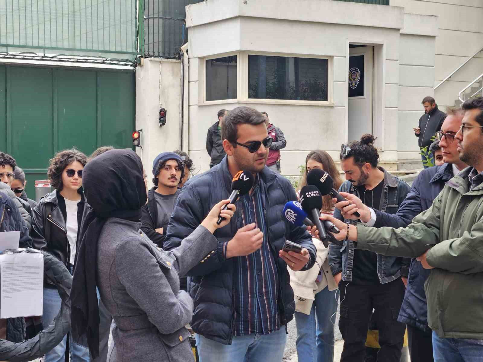 Türkiye Today özel haberi: Türk öğrenciler İtalyan Konsolosluğu'ndaki usulsüzlükleri ifşa etti - 1. Resim