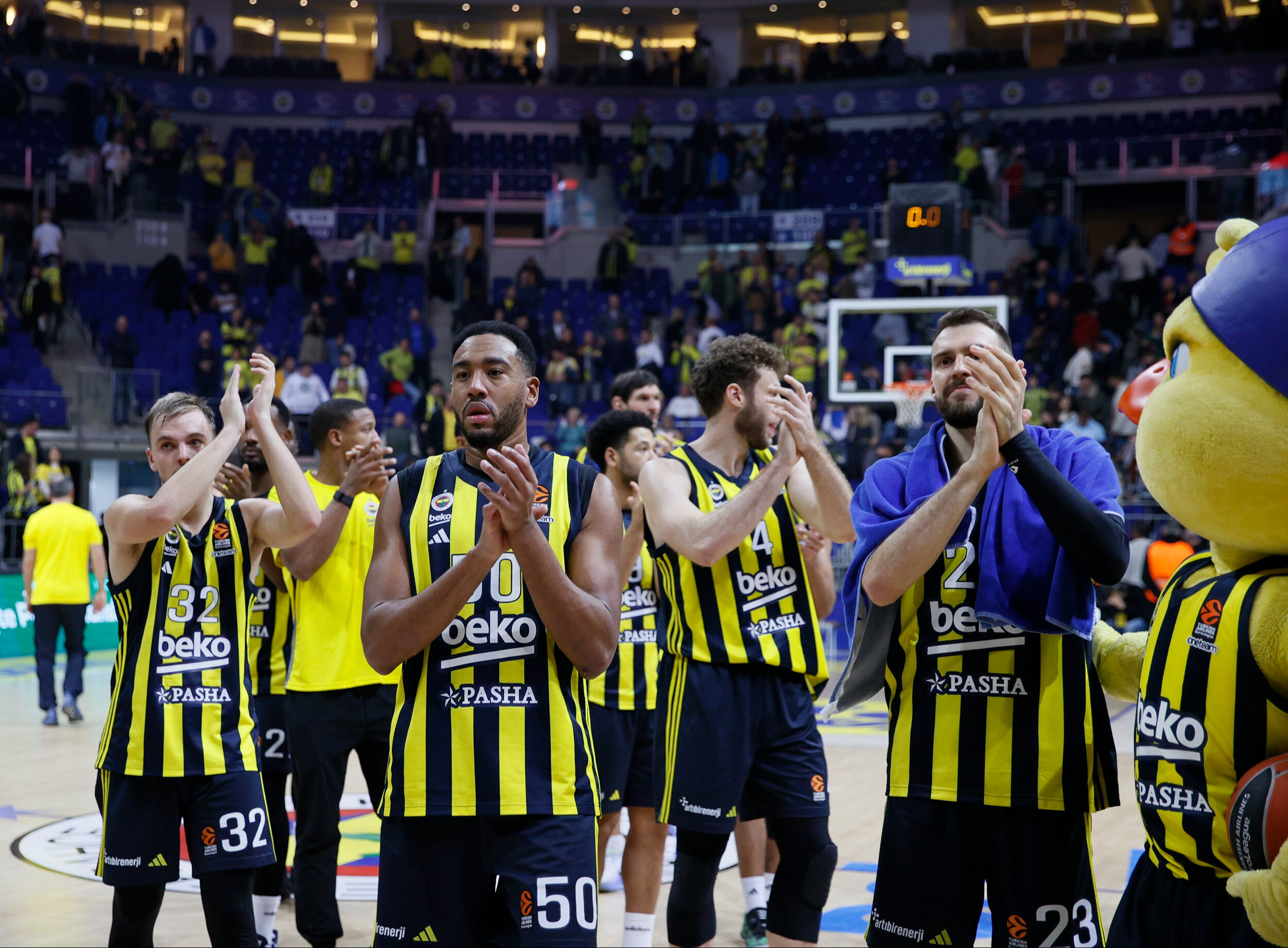 Galibiyet serisi sona erdi! Fenerbahçe Beko 6 maç sonra mağlup - 2. Resim