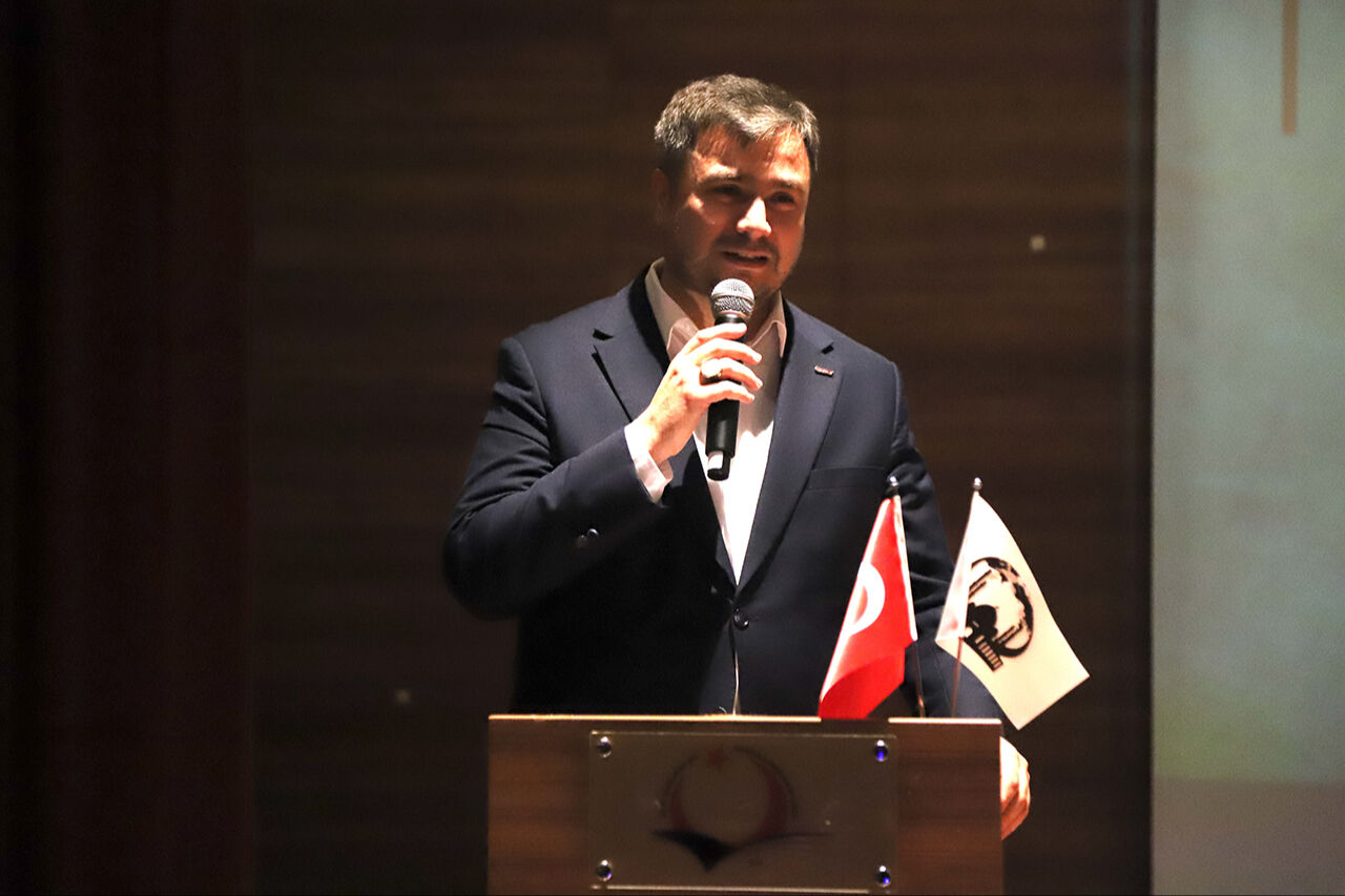 Gençler krizlere çözüm üretti! 23 lisenin öğrencileri Alem-i İslam Çalıştayı'nda buluştu - 1. Resim