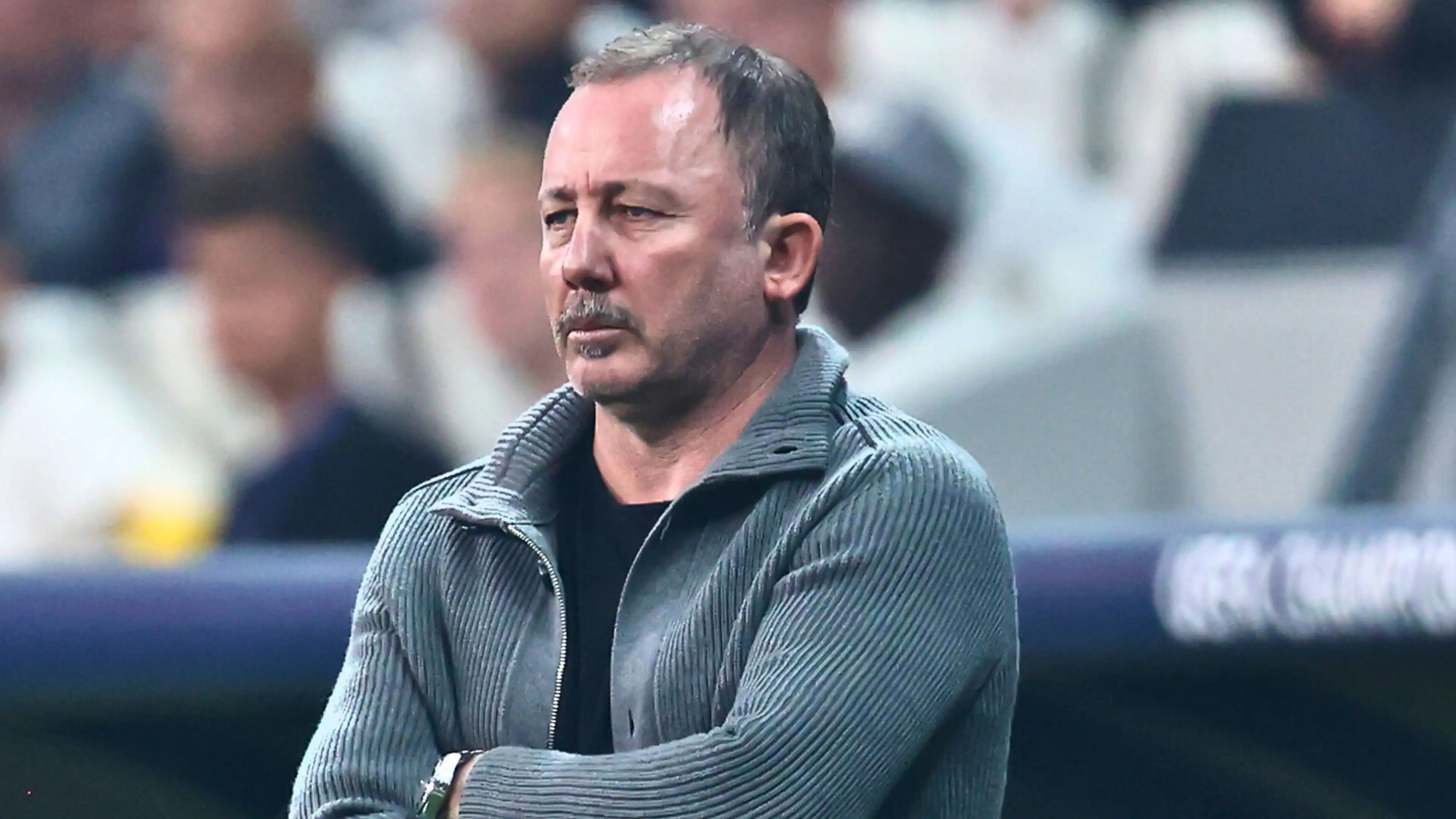 Samet Aybaba açıklamalarda bulunuyor: "Ölü toprağı atılmış gibi bir takım" - 12. Resim