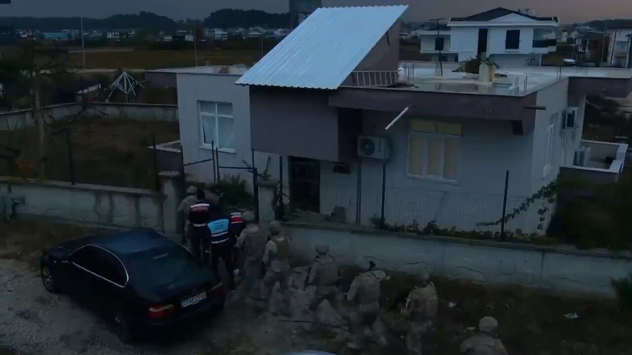 Suç örgütlerine yönelik 'Kuyu' operasyonu! 46 şüpheli yakalandı - 1. Resim