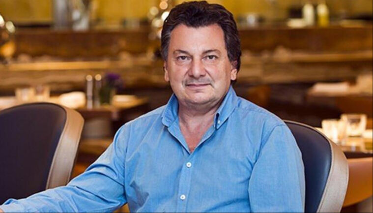 Vedat Milor'dan restoran sahibine fırça: Maymun değilim burada Vedat Milor'dan restoran sahibine fırça: Maymun değilim burada - 2. Resim