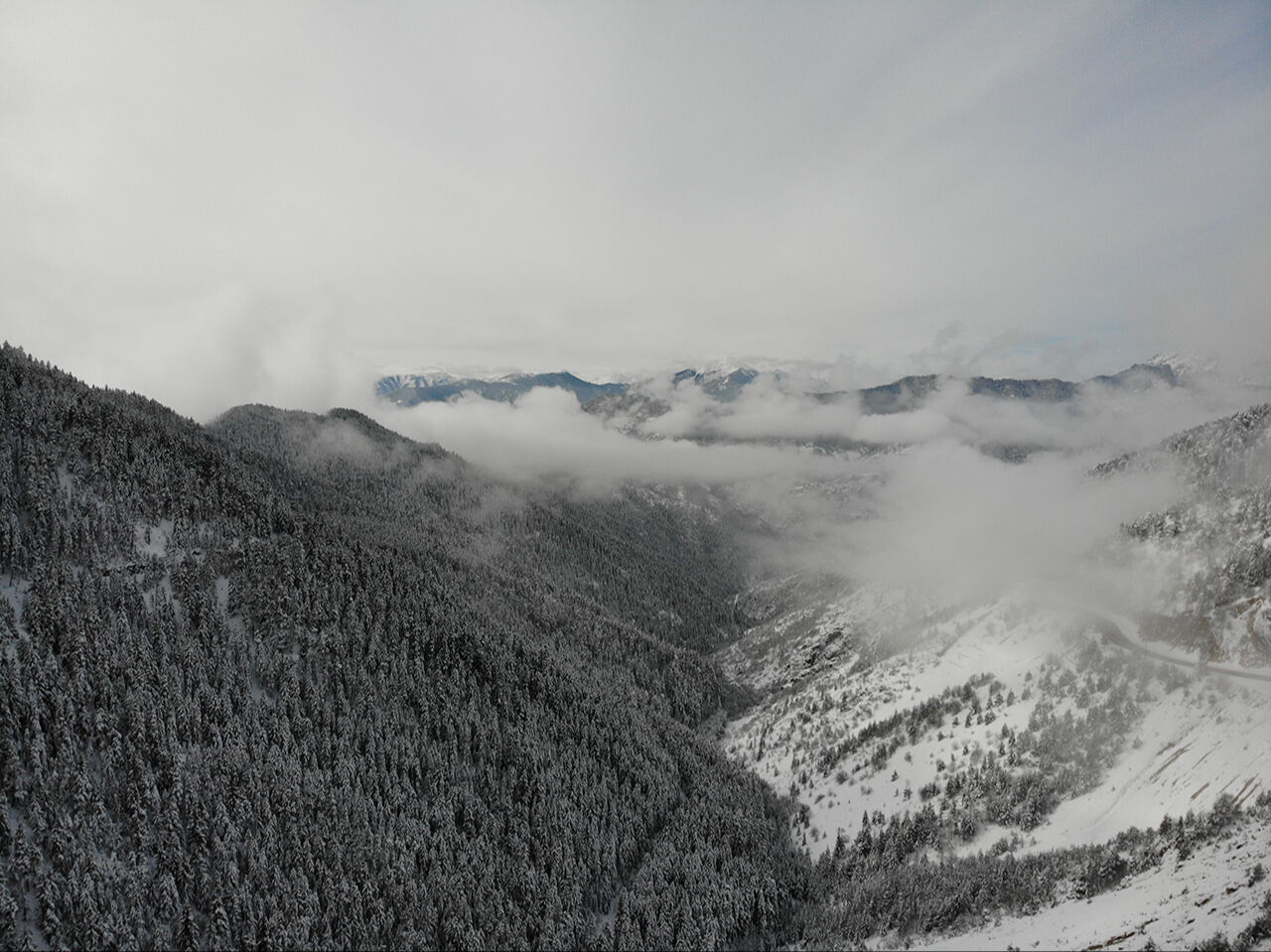 Zigana Dağları beyaza büründü | Arşivlik kareler - 4. Resim