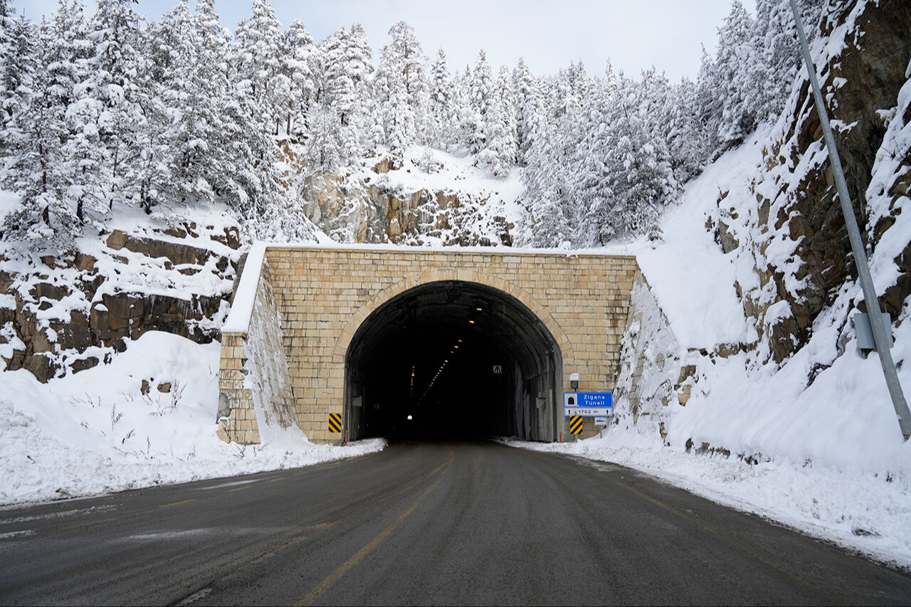 Zigana Dağları beyaza büründü | Arşivlik kareler - 5. Resim