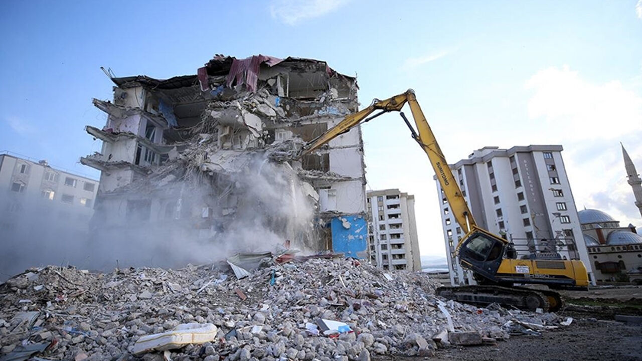Depremzede mükelleflerin vergi borçları için yeni karar! Faizsiz 24 aya kadar taksit imkanı - 1. Resim