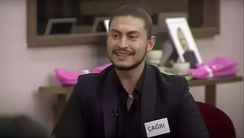 Zuhal Topal’la Yemekteyiz Çağrı Özer kimdir? Kısmetse Olur’da yarışmıştı  Zuhal Topal’la Yemekteyiz Çağrı Özer kimdir? Kısmetse Olur’da yarışmıştı  - 1. Resim