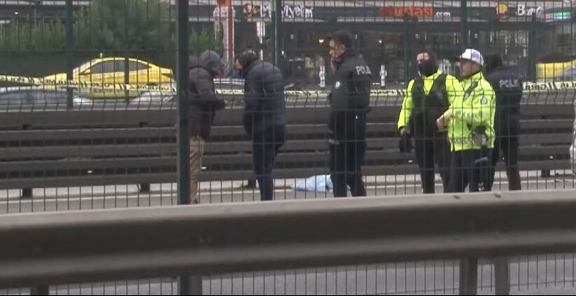 Bahçelievler'de elindeki çantayla bağıran kişi polis tarafından vuruldu - 1. Resim