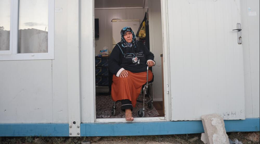 Depremde kızını, eşini ve bacağını kaybetmişti! Protez bacak için yıkan haber - 2. Resim