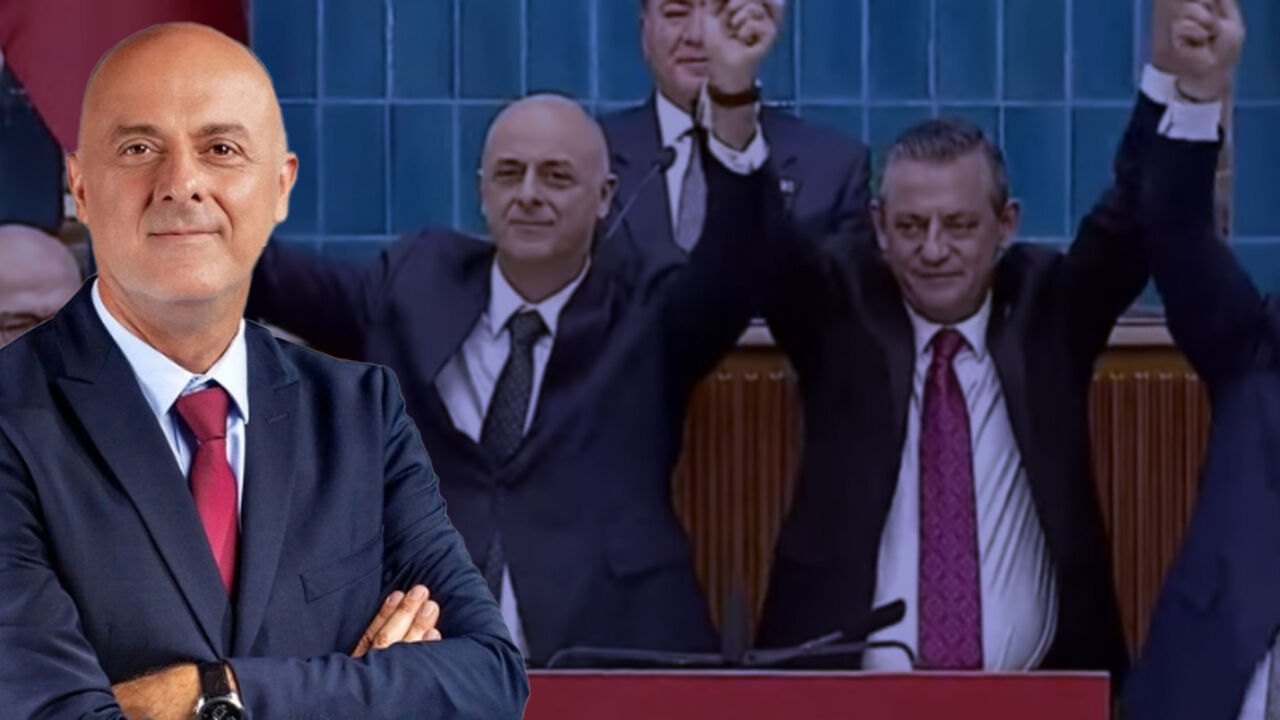 İyi Parti'den CHP'ye bir transfer daha: Ümit Özlale rozetini taktı İyi Parti'den CHP'ye bir transfer daha: Ümit Özlale rozetini taktı - 1. Resim