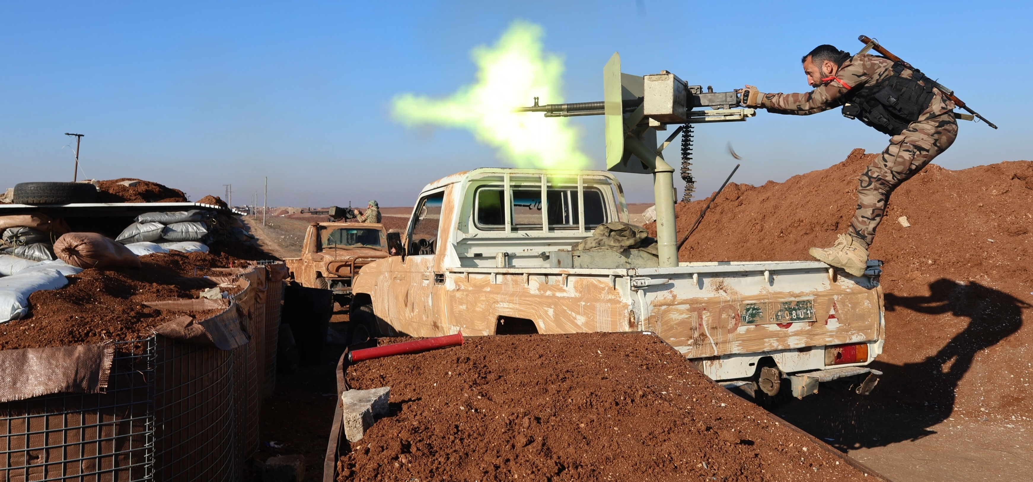 Suriye'de terör örgütü PKK'nın tuzaklayarak kaçtığı tüneller görüntülendi - 3. Resim