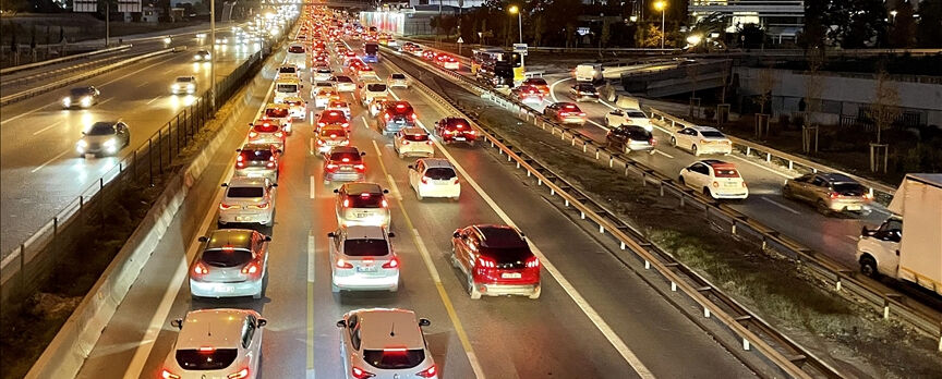 Araç sahipleri artık noter yerine e-Devlet üzerinden yapacak! Yönetmelik Resmi Gazete'de - 1. Resim