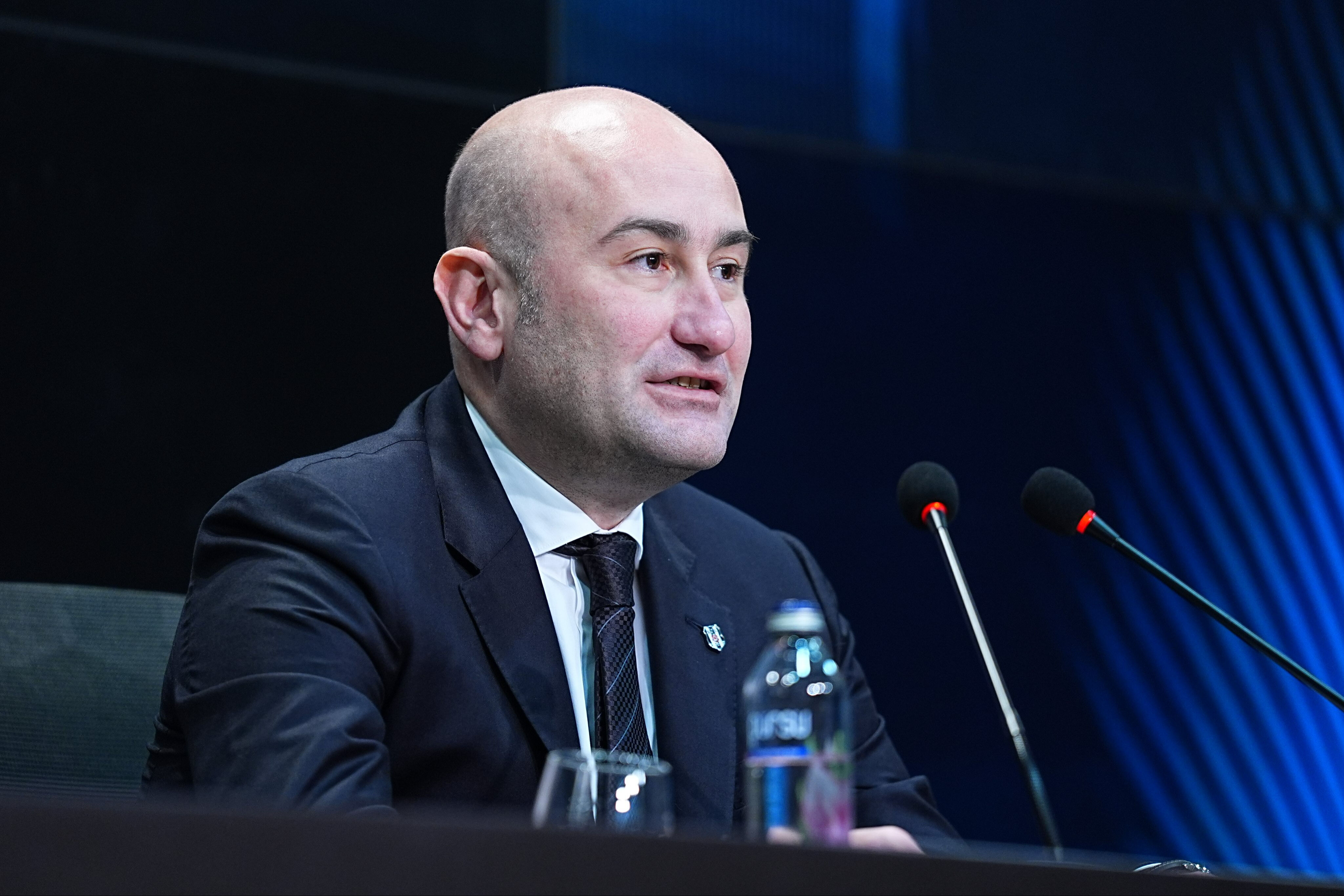 Beşiktaş'ta kimler başkan adayı olacak? Fikret Orman, Serdal Adalı ve Yıldırım Demirören... Beşiktaş'ta kimler başkan adayı olacak? Fikret Orman, Serdal Adalı ve Yıldırım Demirören... - 1. Resim