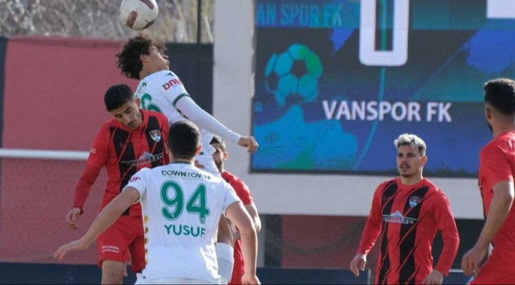 Bursaspor - Vanspor FK maçı hangi kanalda, saat kaçta, şifresiz mi yayınlanacak? - 1. Resim