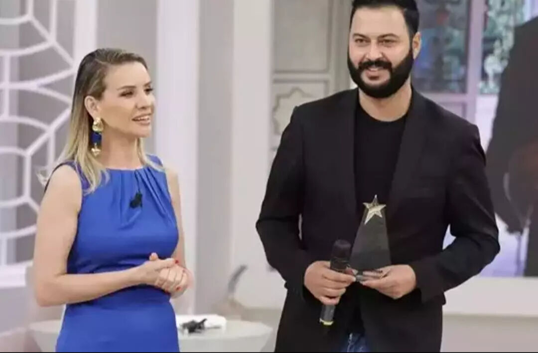 Caner Toygar programdan ayrıldı mı? Esra Erol ile ilgili dikkat çeken açıklama! Sebebini anlattı Caner Toygar programdan ayrıldı mı? Esra Erol ile ilgili dikkat çeken açıklama! - 1. Resim