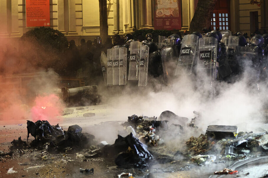 Demokrasiye büyük darbe! Gürcistan'da muhalif lider gözaltına alındı - 2. Resim