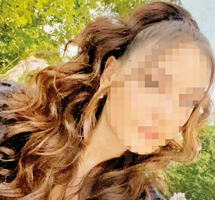 Evinde "büyü" bulan kadın soluğu mahkemede aldı! Kocasından 1 milyon TL istiyor Evinde "büyü" bulan kadın soluğu mahkemede aldı! Kocasından 1 milyon TL istiyor - 1. Resim