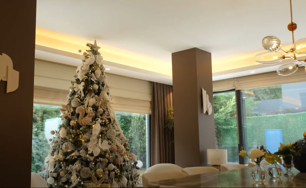 İrfan Can Kahveci'nin eşi lüks evinin kapılarını ilk kez açtı! Evinde yok yok... İrfan Can Kahveci'nin eşi lüks evinin kapılarını ilk kez açtı! Evde yok yok... - 1. Resim