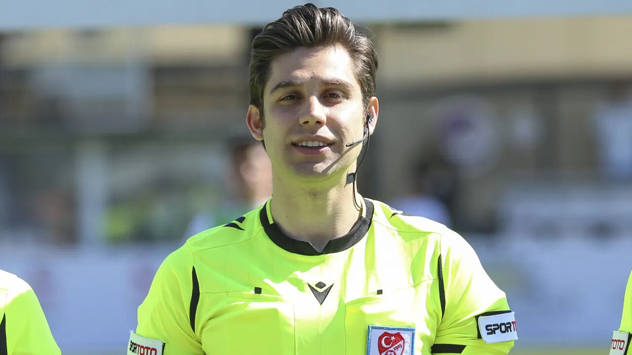 Beşiktaş-Fenerbahçe derbisi hakemi Mehmet Türkmen kimdir, kaç yaşında, nereli? - 2. Resim