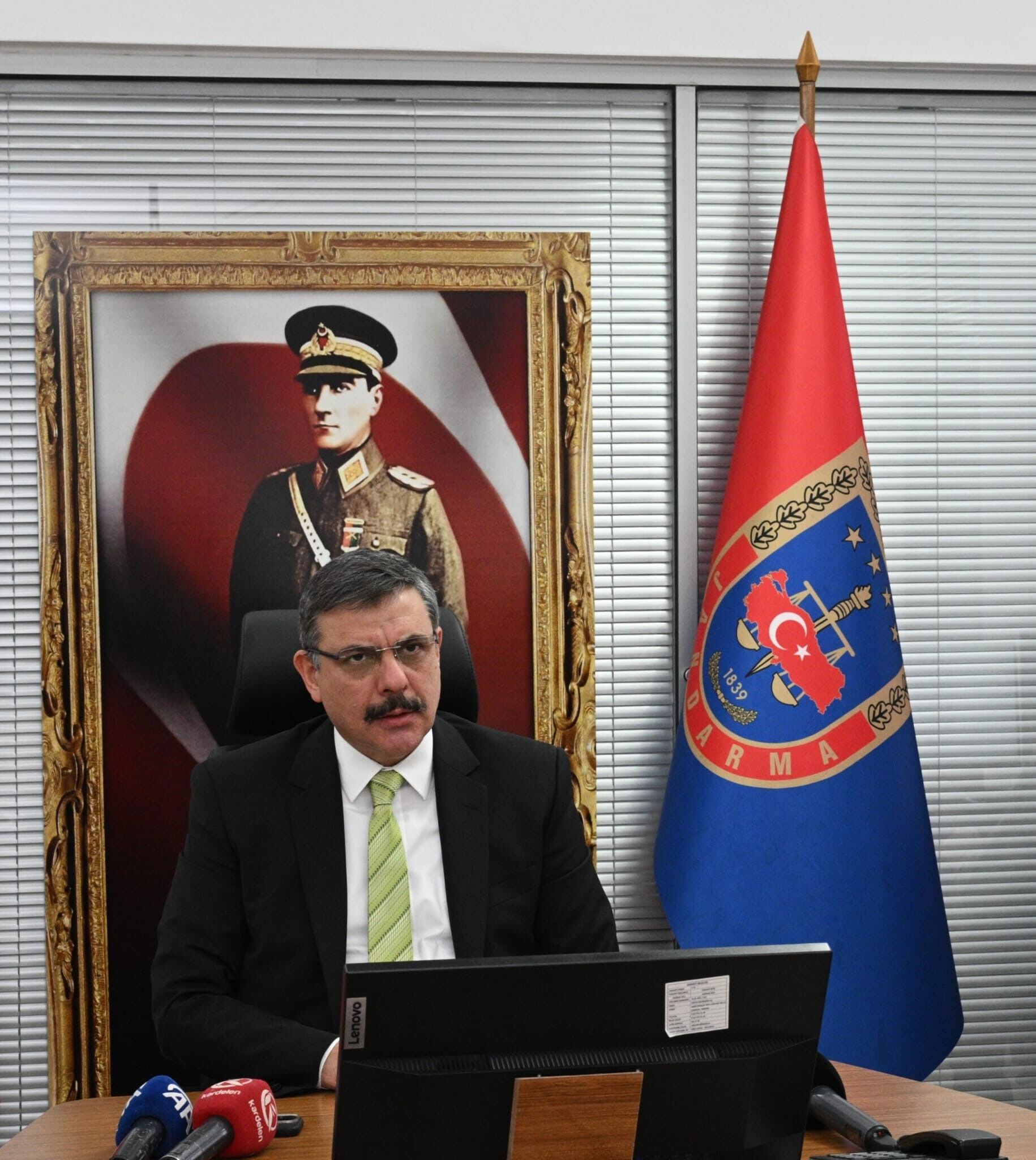 Eğitime doğalgaz engeli! Okulu sobayla ısıtacaklar - 3. Resim