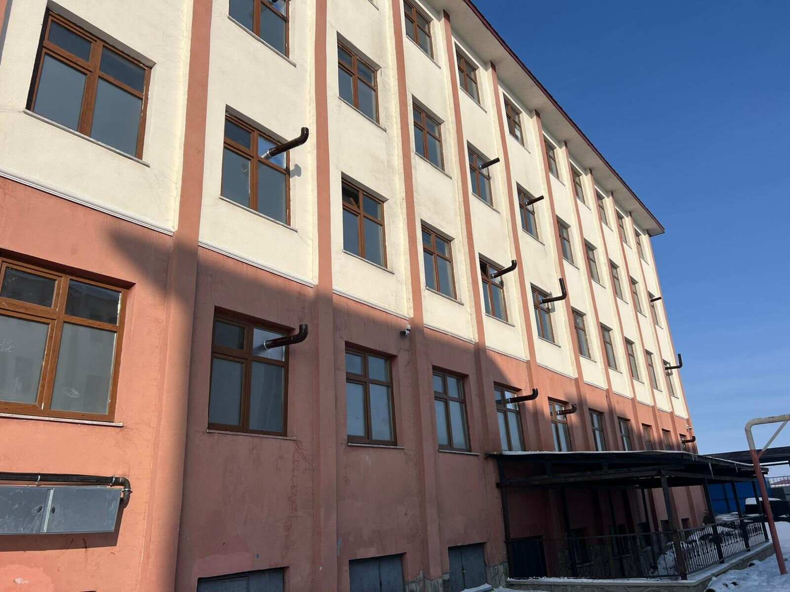 Eğitime doğalgaz engeli! Okulu sobayla ısıtacaklar - 2. Resim