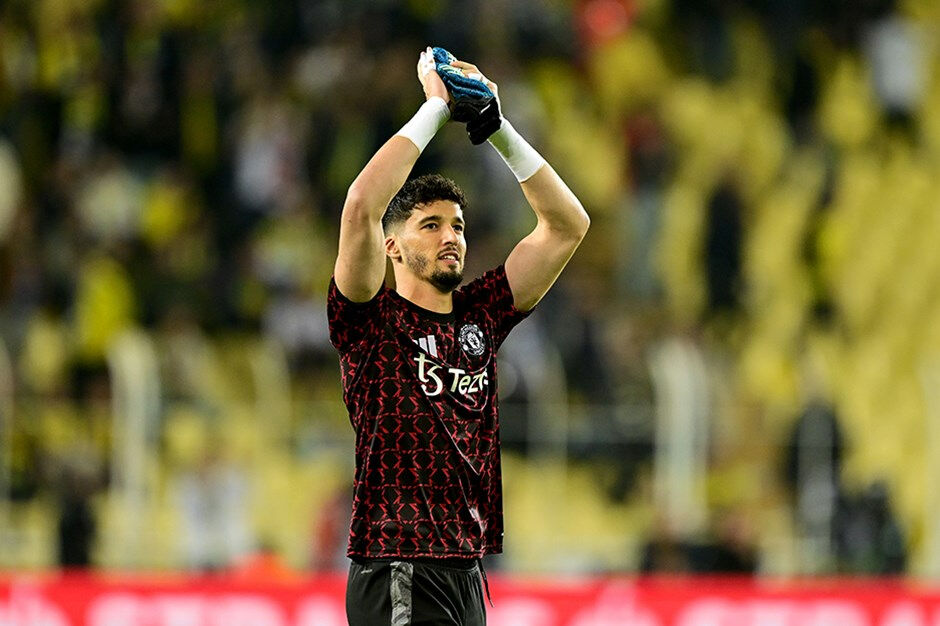 Galatasaray'da Fernando Muslera'nın yerine Altay Bayındır! Fenerbahçe'nin kasası dolacak Galatasaray'da Fernando Muslera'nın yerine Altay Bayındır! Fenerbahçe'nin kasası dolacak - 2. Resim