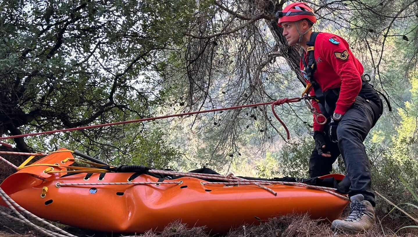 Kayıp olarak aranan adamın cesedi uçurumda bulundu Kayıp olarak aranan adamın cesedi uçurumda bulundu - 2. Resim