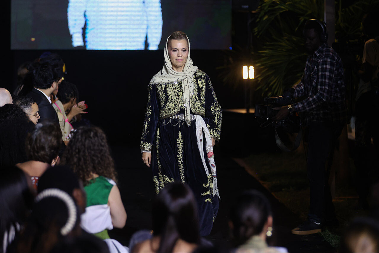 Anadolu gelinlikleri Dakar Moda Haftası'nı salladı! Senegal'de Türk motifleri Anadolu gelinlikleri Dakar Moda Haftası'nı salladı! Senegal'de Türk motifleri - 10. Resim