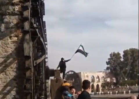 Esad rejiminden kurtulan Hama'da tarihi sevinç: Son durumu Yılmaz Bilgen anlattı - 1. Resim