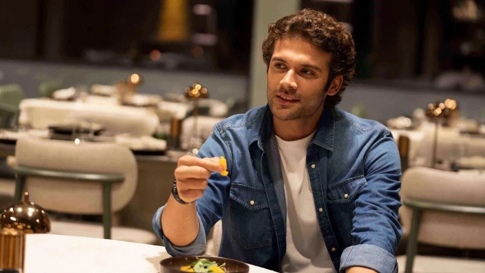 Holding dizisi konusu ne, uyarlama mı? İlk bölümüyle ATV’de ekrana geldi  - 2. Resim