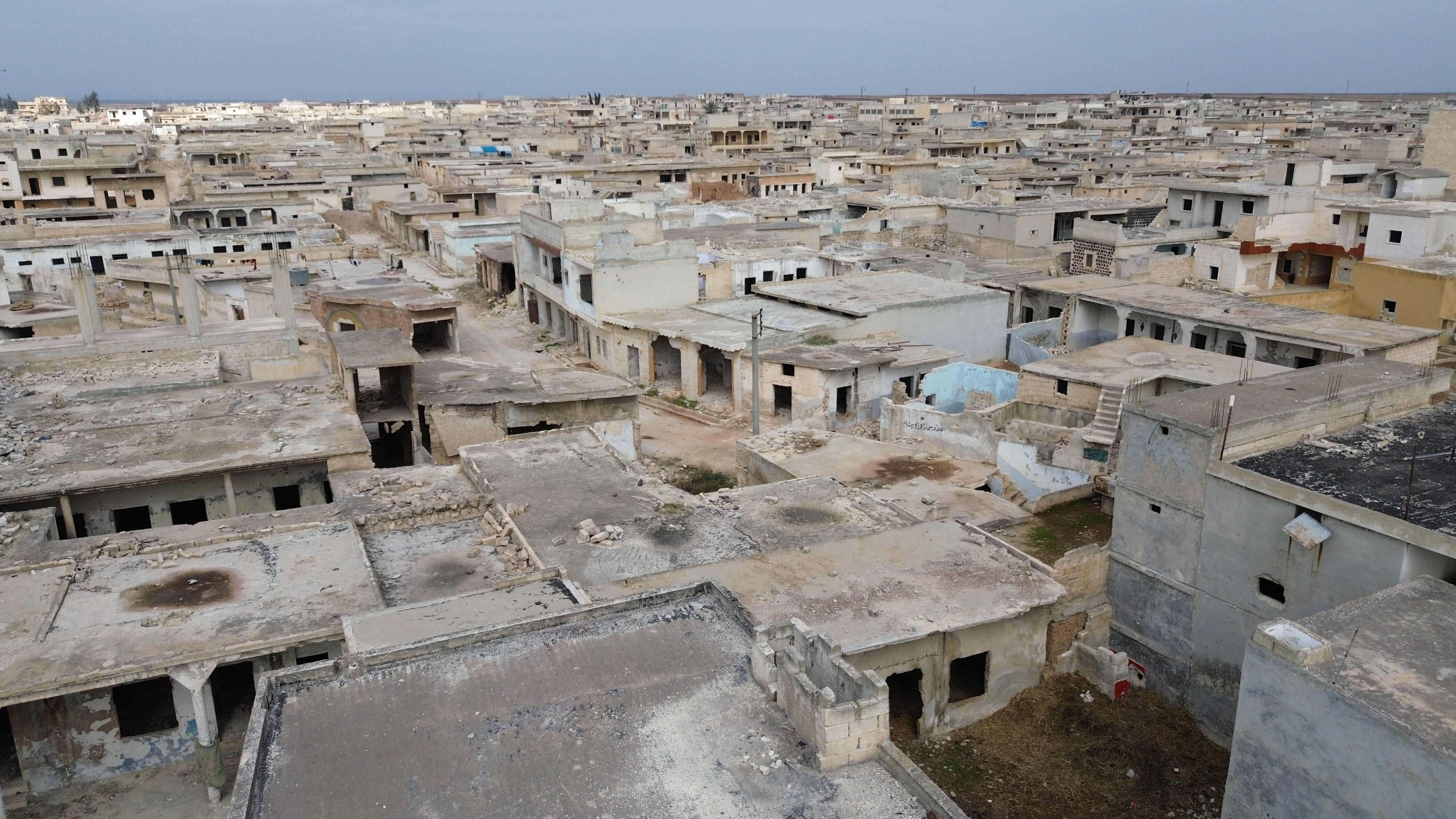 PKK'nın istilası yüzünden çadırda yaşıyorlardı: Tel Rıfat halkı 8 yıl sonra evinde - 3. Resim