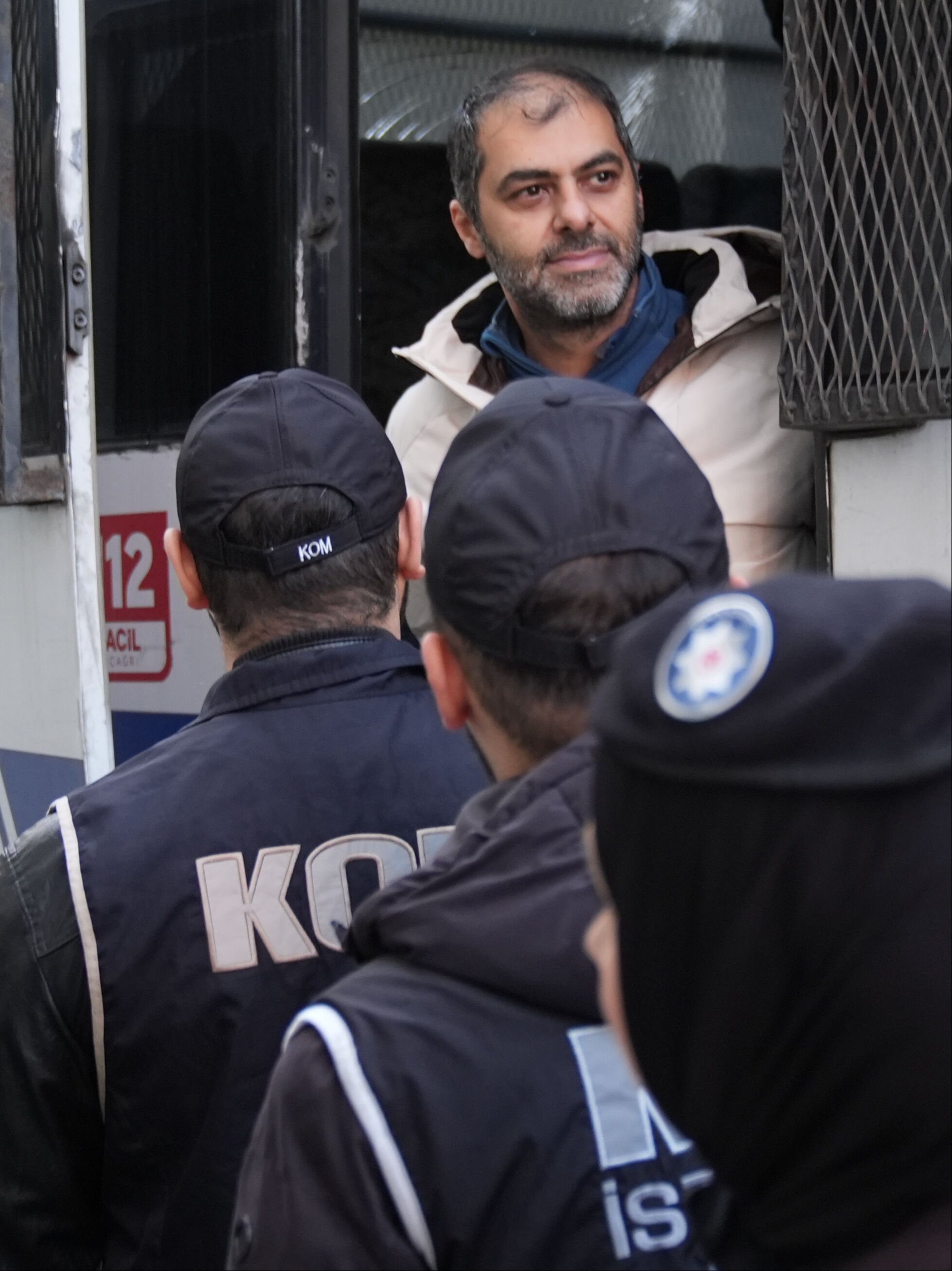 Yenidoğan Çetesi soruşturmasında sıcak gelişme! 15 şüpheliden 11'i tutuklandı Yenidoğan Çetesi soruşturmasında sıcak gelişme! 15 şüpheliden 11'i tutuklandı - 1. Resim