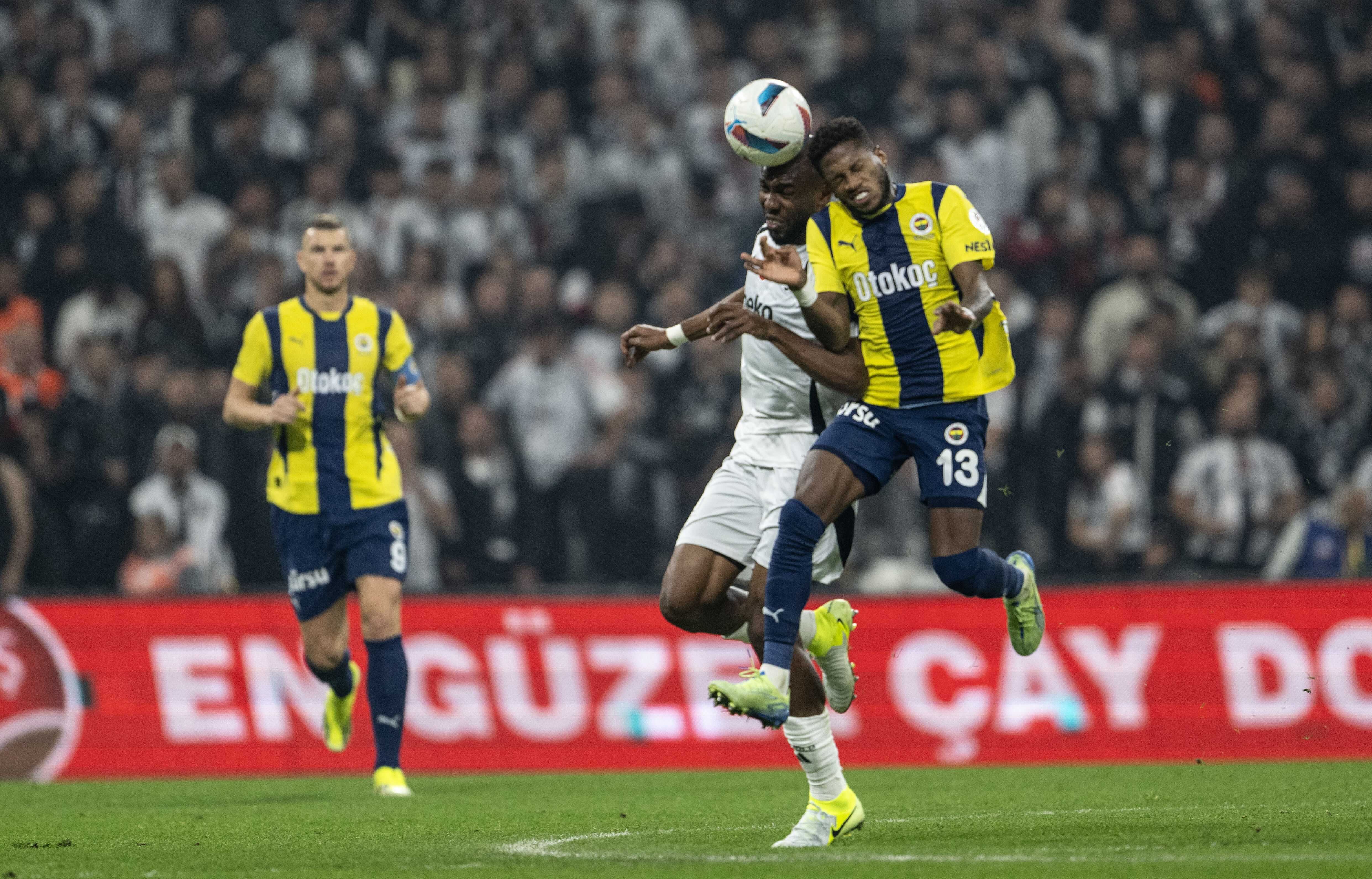 Fenerbahçe'nin 5 maçlık galibiyet serisini Beşiktaş bitirdi - 2. Resim