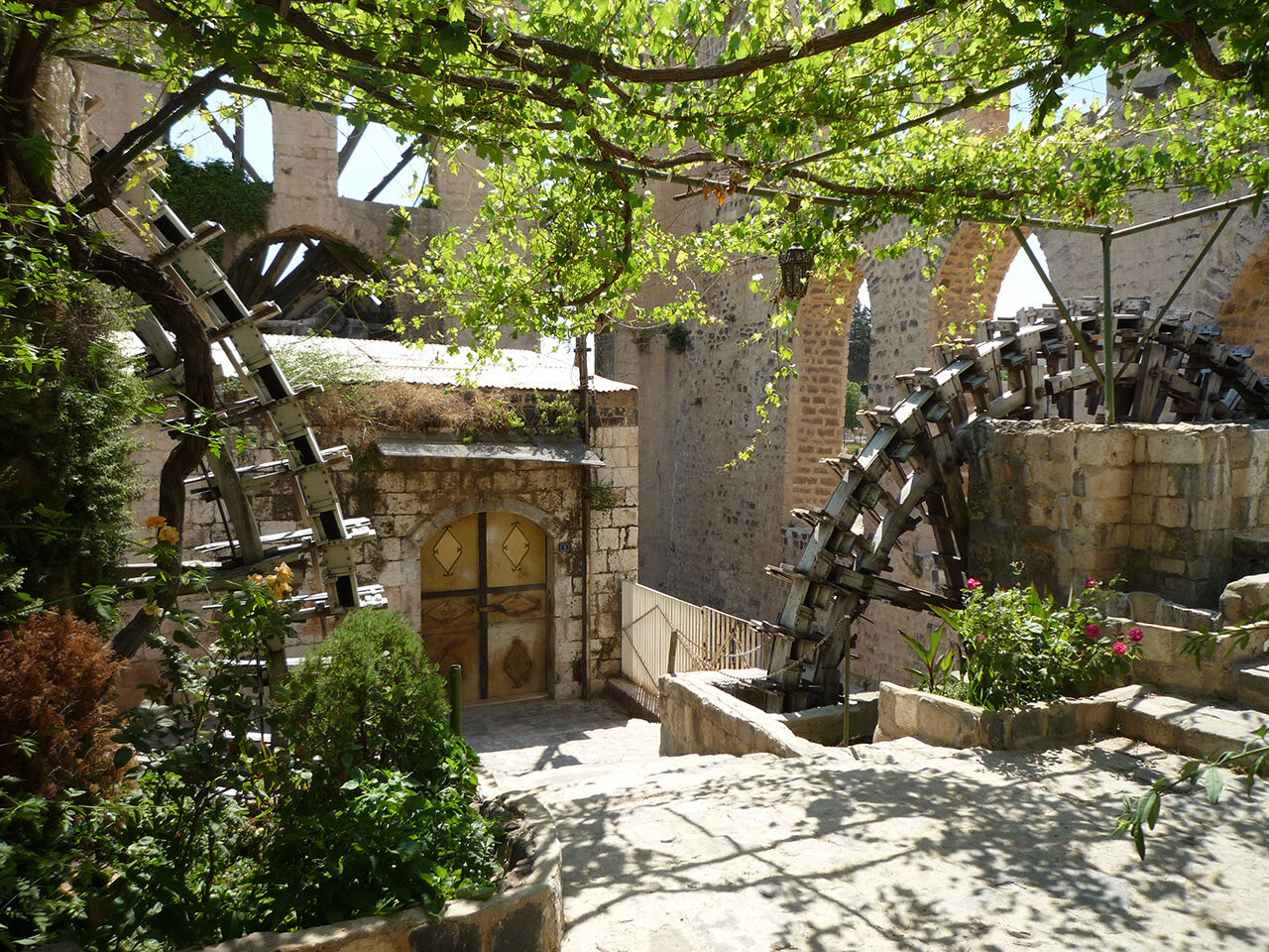 Hama eski haline dönebilecek mi? Şehrin 15 yıl önceye ait dikkat çeken fotoğrafları | Arşivlik kareler - 2. Resim