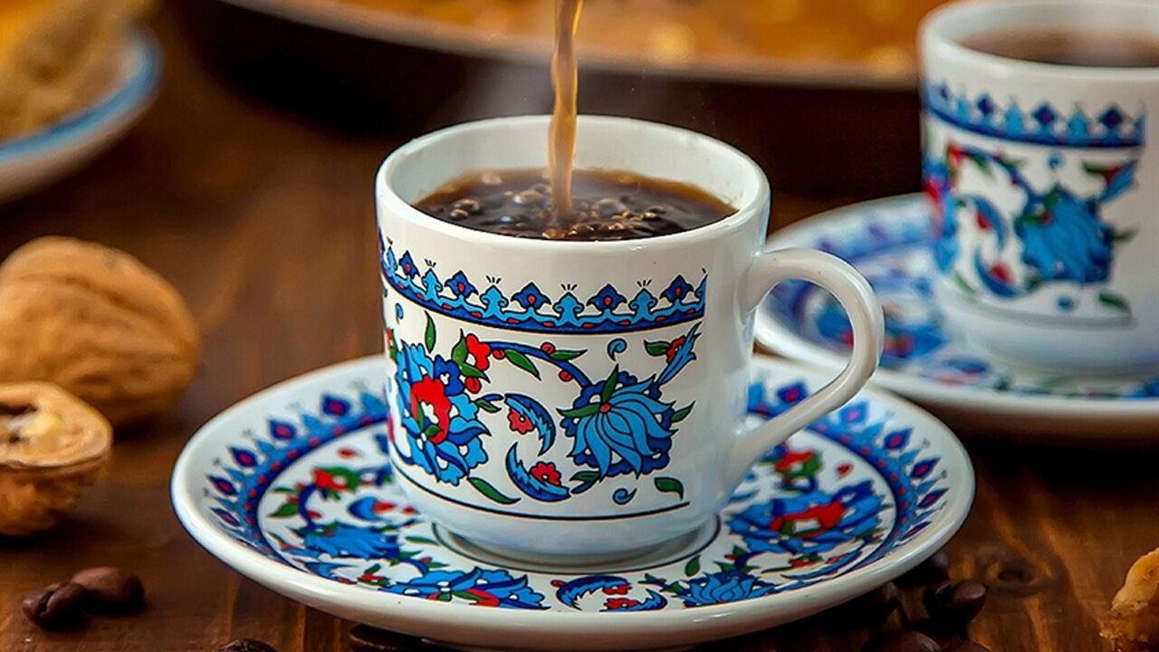 Türk kahvesi bağımlılarına uzmanından kritik uyarı! "İçtiğiniz saate dikkat edin" - 1. Resim