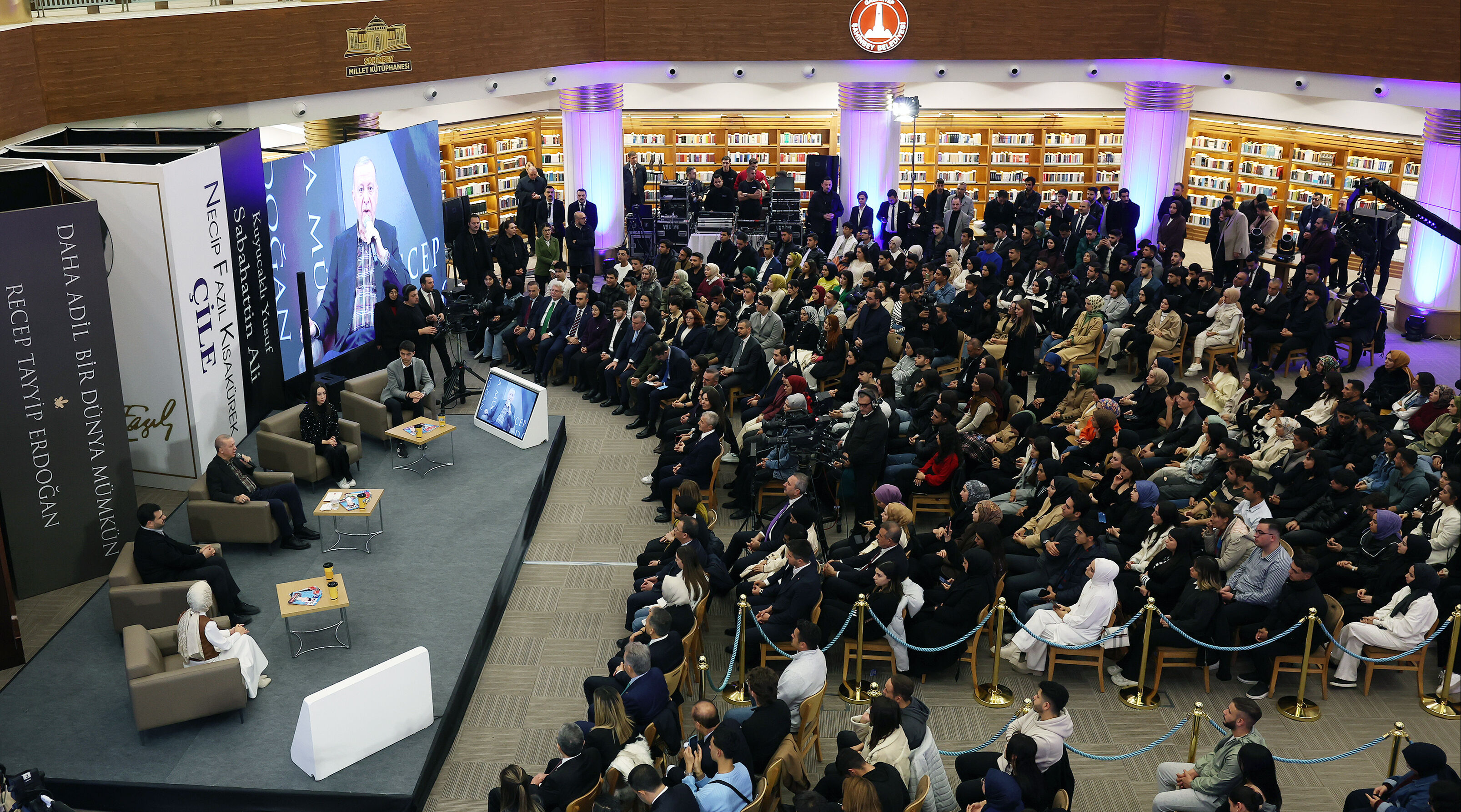 CANLI | Cumhurbaşkanı Erdoğan'dan gençlere önemli mesajlar - 2. Resim