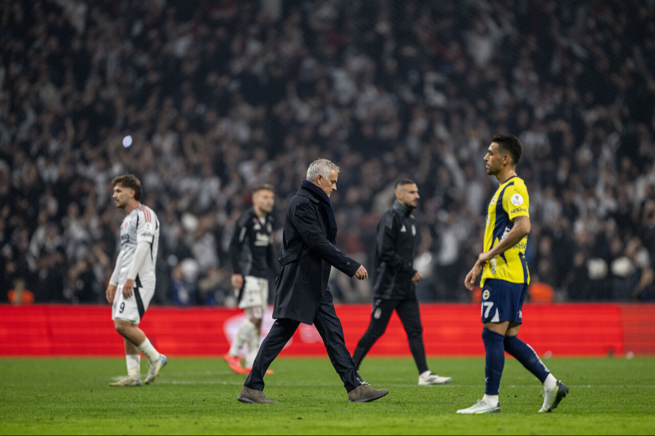 Nihat Kahveci derbini faturasını Mourinho'ya kesti! 
