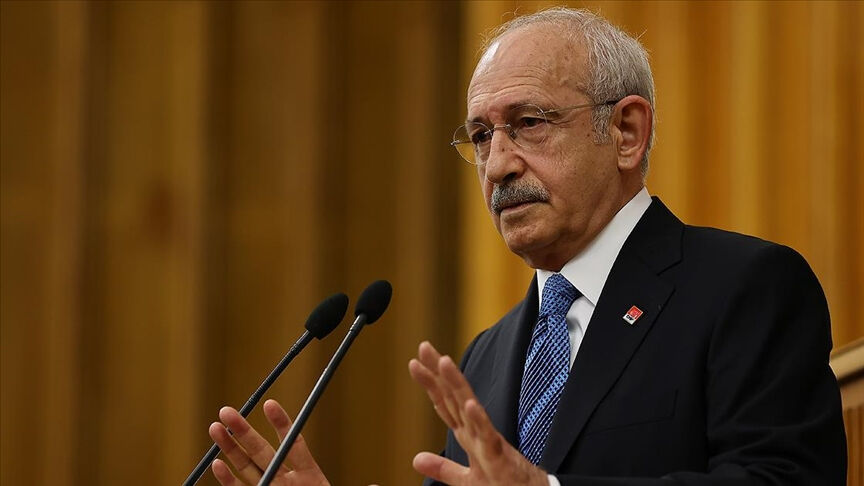 Kemal Kılıçdaroğlu ve eşi Selvi Kılıçdaroğlu trafik kazası geçirdi! Sağlık durumları hakkında ilk açıklama - 1. Resim