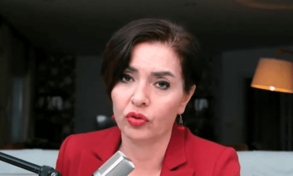 Kızıl Goncalar'a konuk olan Özlem Gürses kimdir, kaç yaşında? Kızıl Goncalar'a konuk olan Özlem Gürses kimdir, kaç yaşında? - 2. Resim